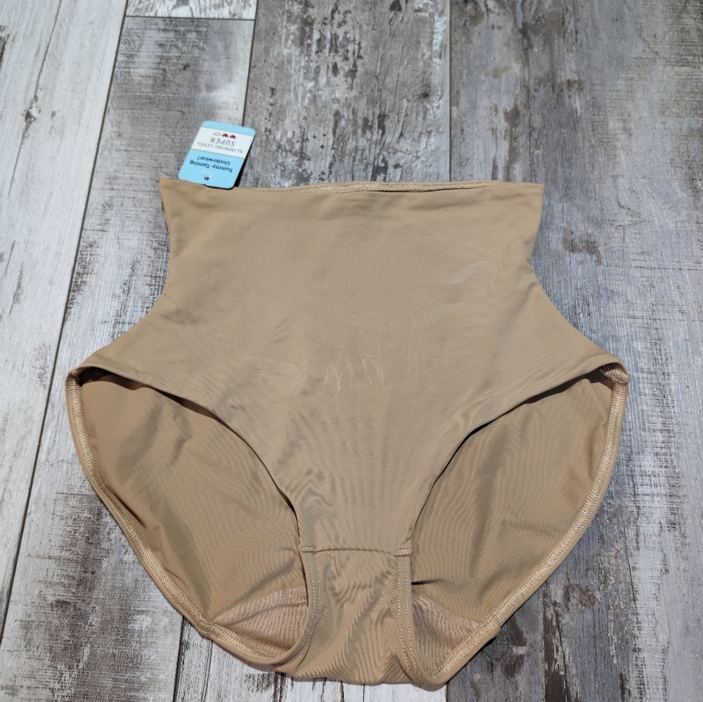 Spanx tummy‎ taming underwear! Nude new with tags size m